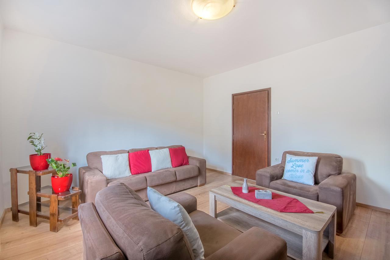 Apartament Luti