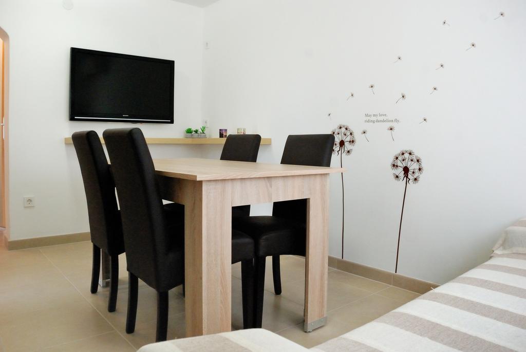 Luti Apartment *