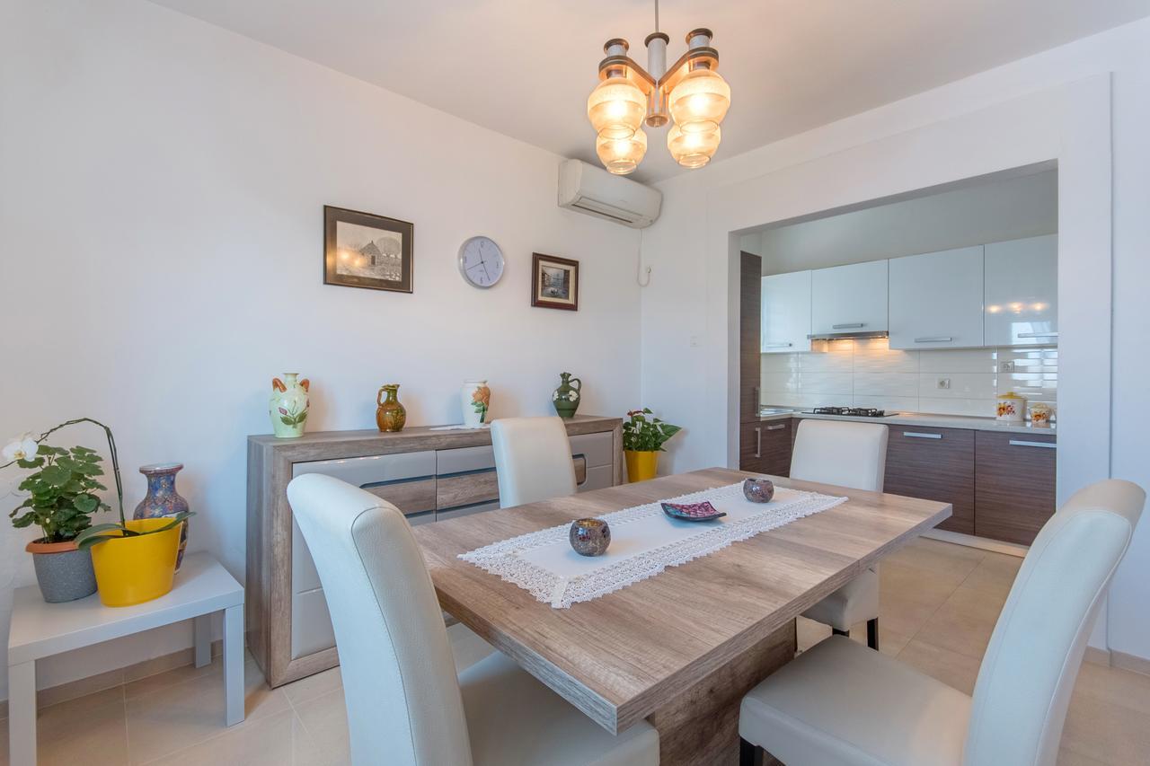 Luti Apartment Pula